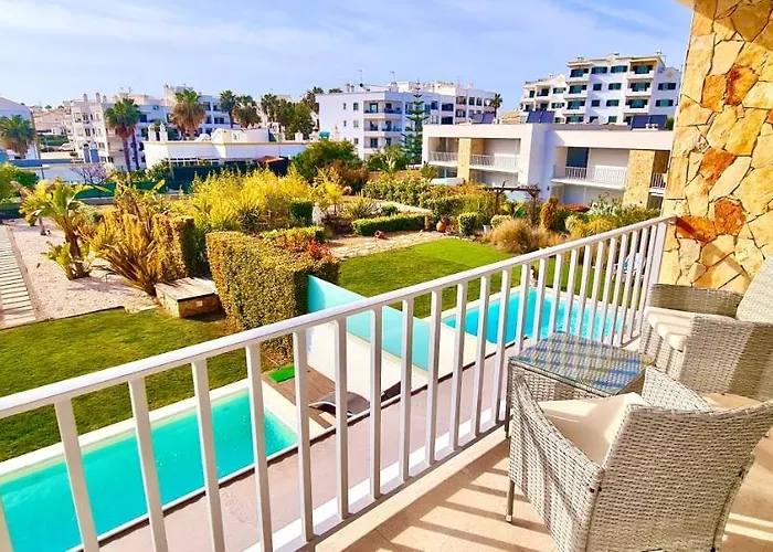 Modern Design Βίλα