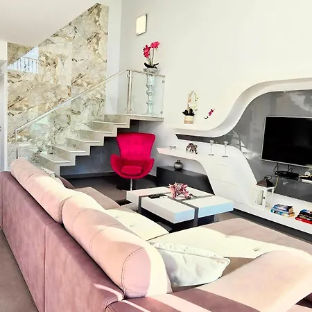 Modern Design 빌라 *